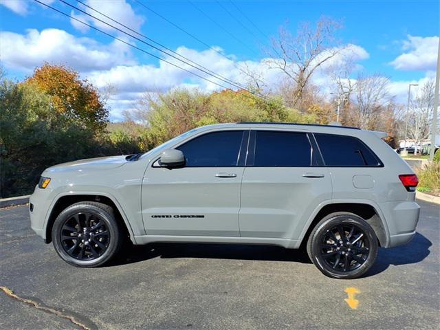 used 2020 Jeep Grand Cherokee car, priced at $25,396