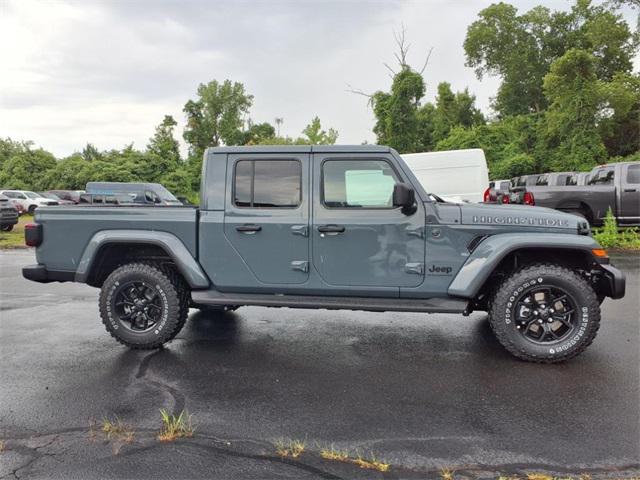 used 2025 Jeep Gladiator car, priced at $43,893