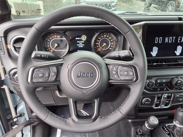 used 2025 Jeep Gladiator car, priced at $43,893