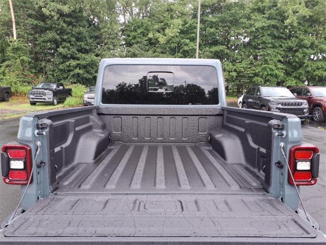 used 2025 Jeep Gladiator car, priced at $43,893