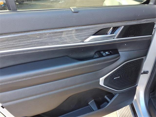 used 2022 Jeep Wagoneer car, priced at $45,442