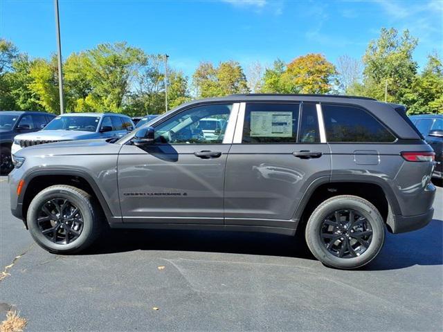 new 2025 Jeep Grand Cherokee car, priced at $39,069
