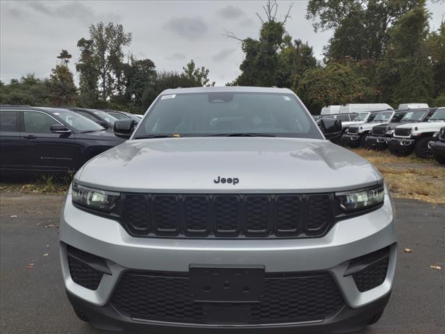 new 2024 Jeep Grand Cherokee car, priced at $41,515