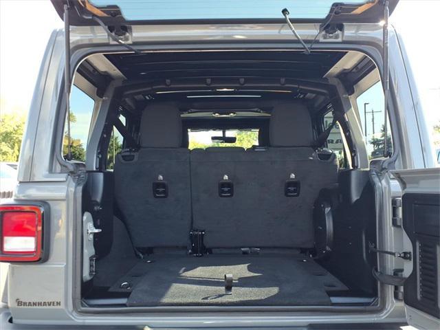 used 2021 Jeep Wrangler Unlimited car, priced at $31,774