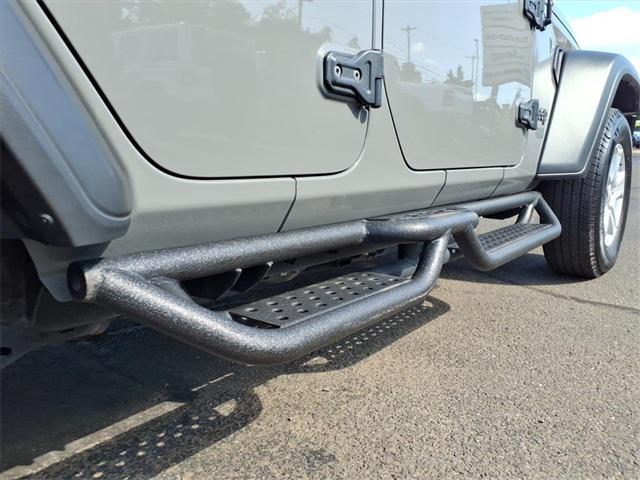 used 2021 Jeep Wrangler Unlimited car, priced at $31,774