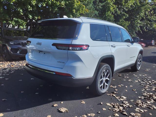 new 2024 Jeep Grand Cherokee L car, priced at $44,761