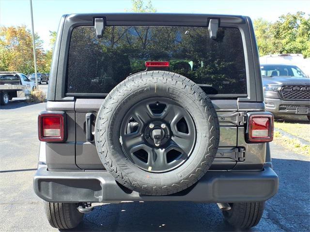 new 2026 Jeep Wrangler car, priced at $40,275
