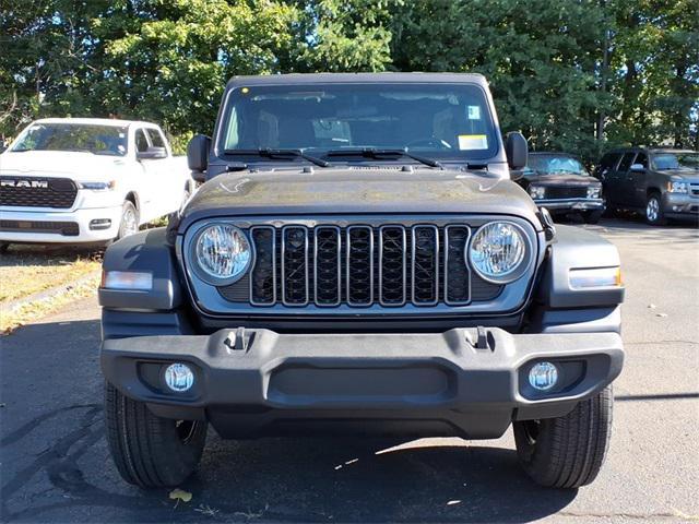 new 2026 Jeep Wrangler car, priced at $40,275