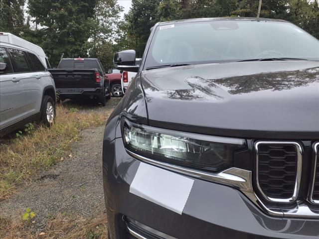 new 2024 Jeep Grand Cherokee car, priced at $43,347