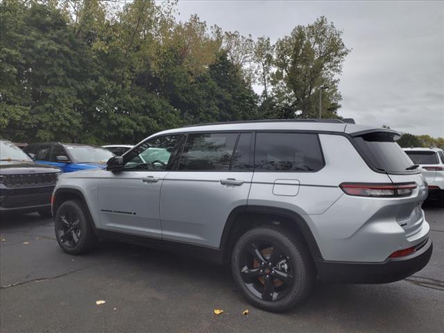 new 2024 Jeep Grand Cherokee L car, priced at $48,646