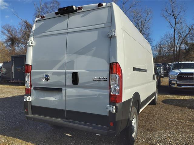 new 2025 Ram ProMaster 2500 car, priced at $48,126