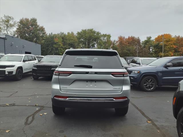 new 2024 Jeep Grand Cherokee car, priced at $43,347