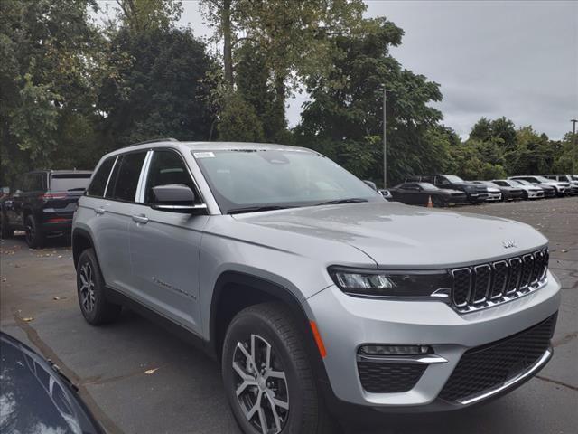 new 2024 Jeep Grand Cherokee car, priced at $43,347