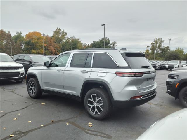 new 2024 Jeep Grand Cherokee car, priced at $43,347