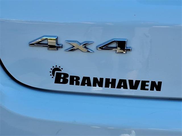 used 2023 Jeep Compass car, priced at $22,712