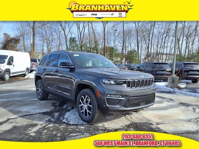 new 2025 Jeep Grand Cherokee car, priced at $43,041