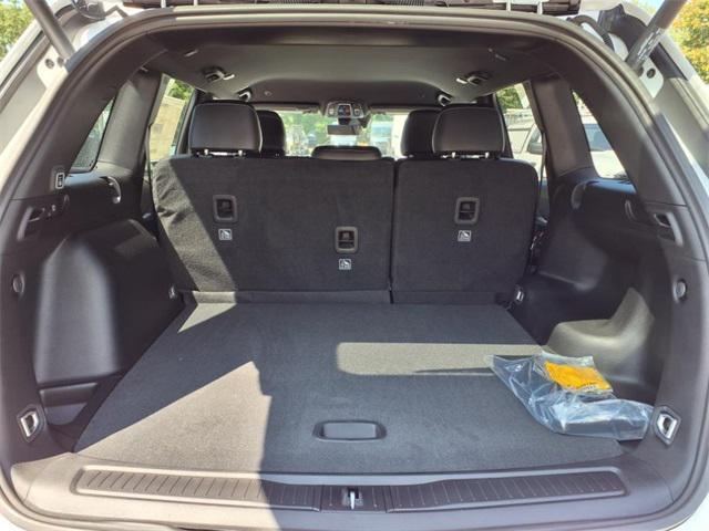 new 2025 Jeep Grand Cherokee car, priced at $42,035