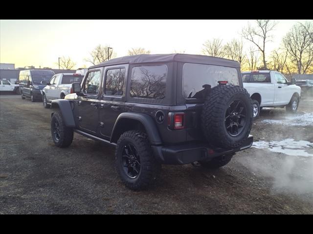 new 2025 Jeep Wrangler car, priced at $44,589