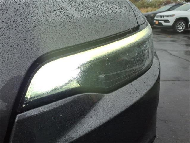 used 2022 Jeep Cherokee car, priced at $23,594