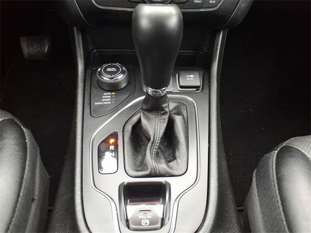 used 2022 Jeep Cherokee car, priced at $23,594