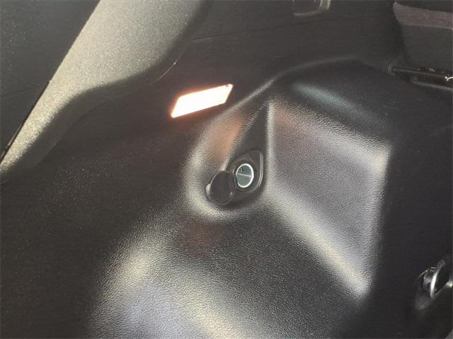 used 2022 Jeep Cherokee car, priced at $23,594