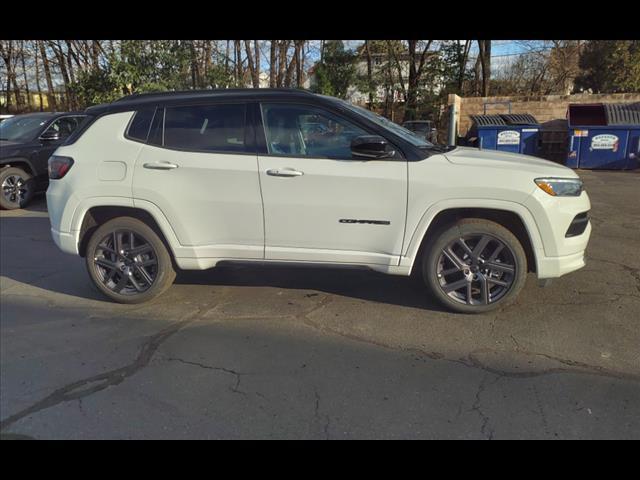 new 2025 Jeep Compass car, priced at $30,318