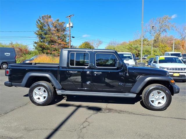used 2020 Jeep Gladiator car, priced at $25,226