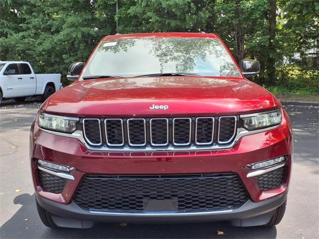 new 2025 Jeep Grand Cherokee car, priced at $43,271