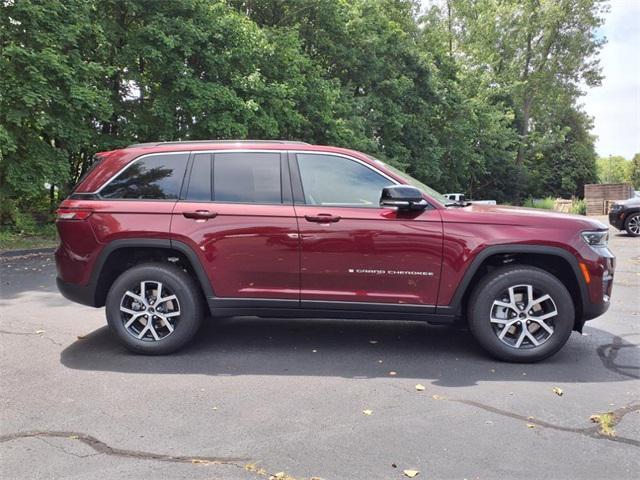 new 2025 Jeep Grand Cherokee car, priced at $43,271