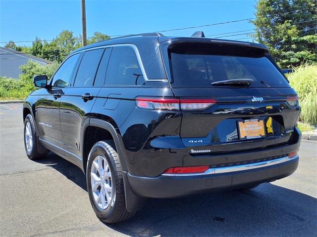 used 2022 Jeep Grand Cherokee car, priced at $29,987