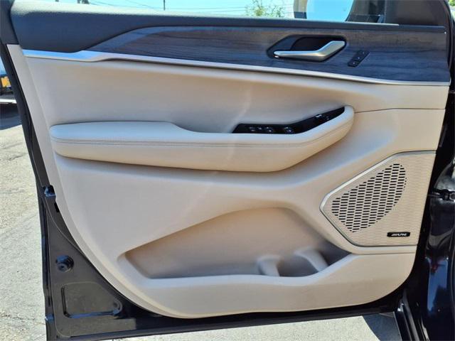 used 2022 Jeep Grand Cherokee car, priced at $29,987