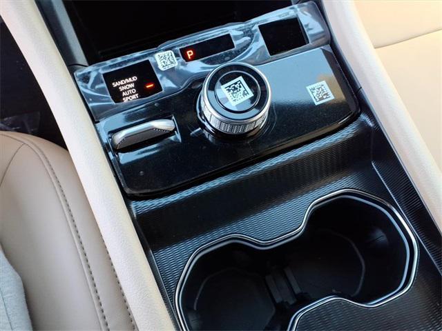 new 2025 Jeep Grand Cherokee car, priced at $41,506
