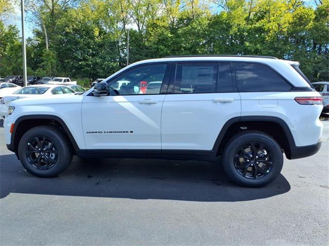 new 2025 Jeep Grand Cherokee car, priced at $38,053