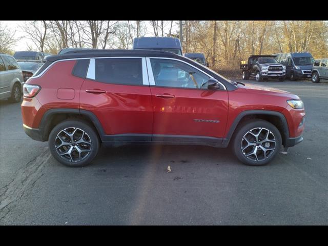 new 2025 Jeep Compass car, priced at $32,799