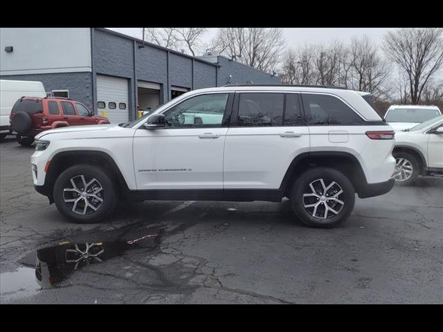 new 2024 Jeep Grand Cherokee car, priced at $39,448