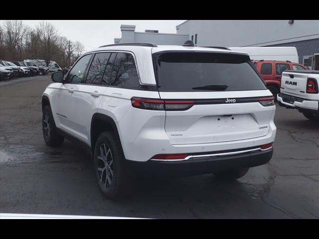 new 2024 Jeep Grand Cherokee car, priced at $39,448