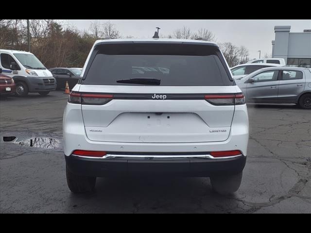 new 2024 Jeep Grand Cherokee car, priced at $39,448