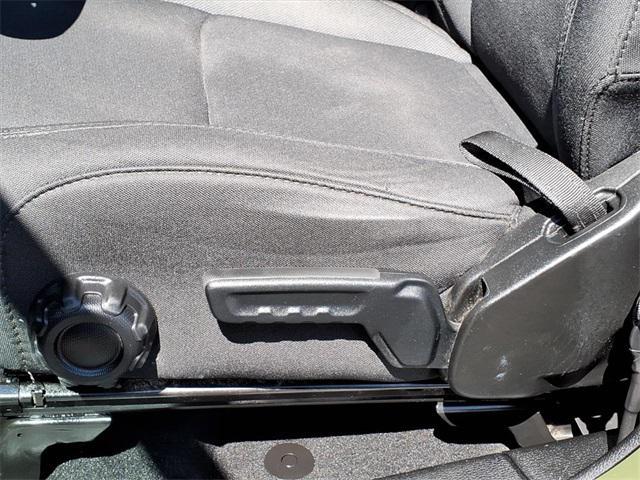 used 2022 Jeep Gladiator car, priced at $35,603