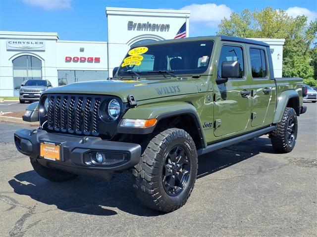 used 2022 Jeep Gladiator car, priced at $35,603