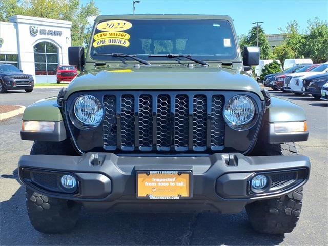 used 2022 Jeep Gladiator car, priced at $35,603