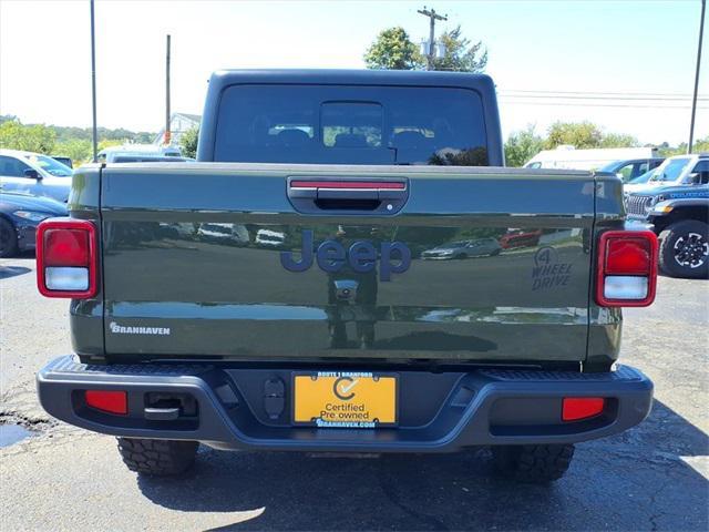 used 2022 Jeep Gladiator car, priced at $35,603