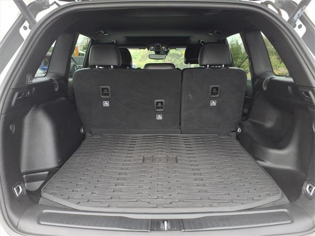 used 2022 Jeep Grand Cherokee car, priced at $32,441