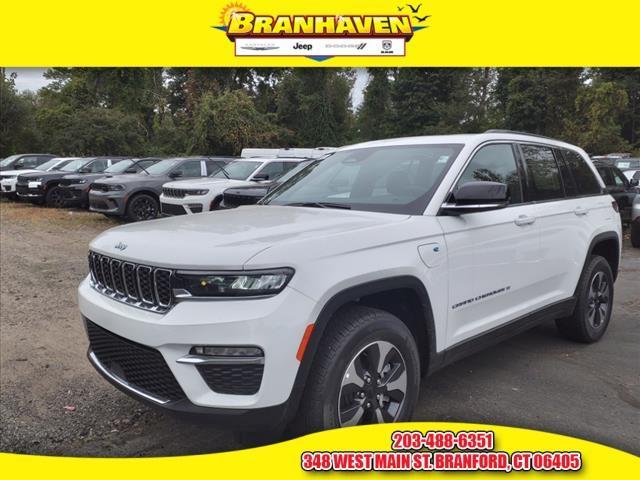 new 2024 Jeep Grand Cherokee car, priced at $50,016