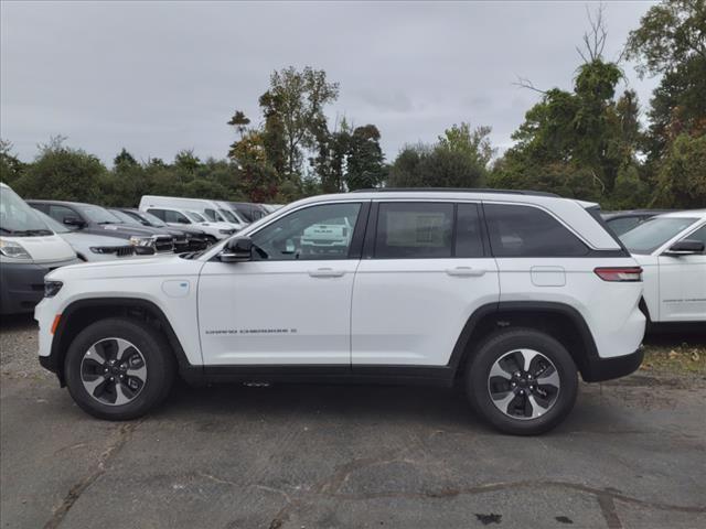 new 2024 Jeep Grand Cherokee car, priced at $50,016