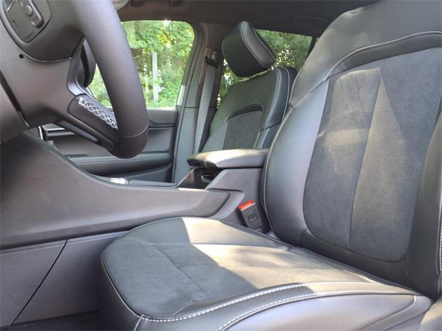 new 2025 Jeep Grand Cherokee car, priced at $38,654