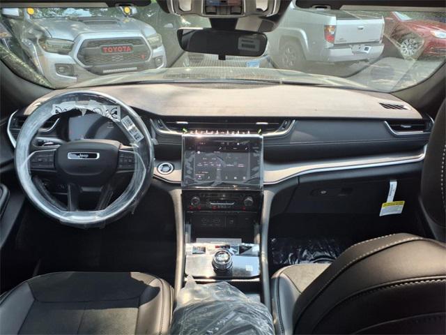 new 2025 Jeep Grand Cherokee L car, priced at $41,707