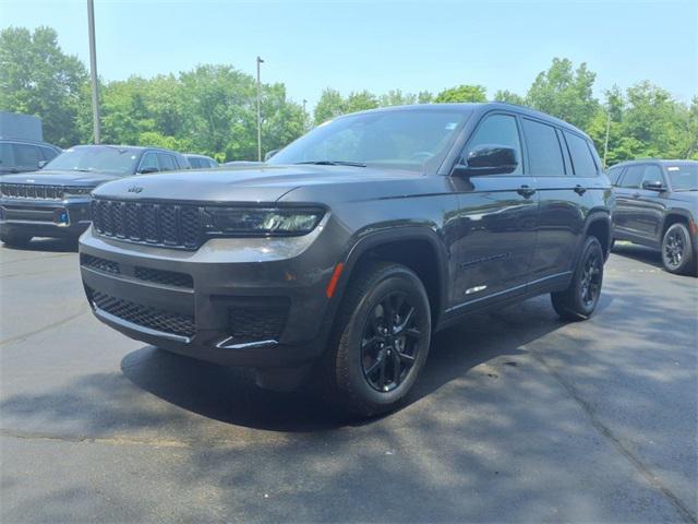 new 2025 Jeep Grand Cherokee L car, priced at $41,707