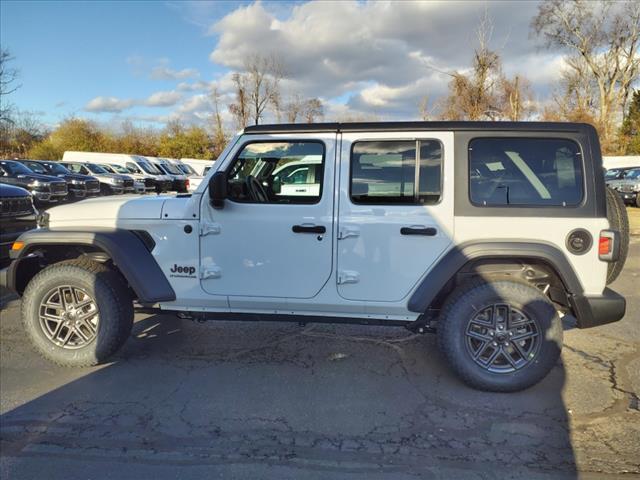 new 2025 Jeep Wrangler car, priced at $40,576