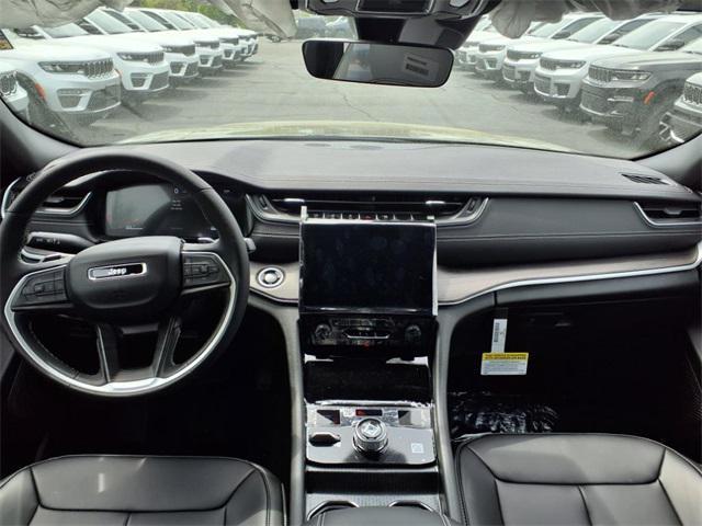 new 2025 Jeep Grand Cherokee car, priced at $41,431