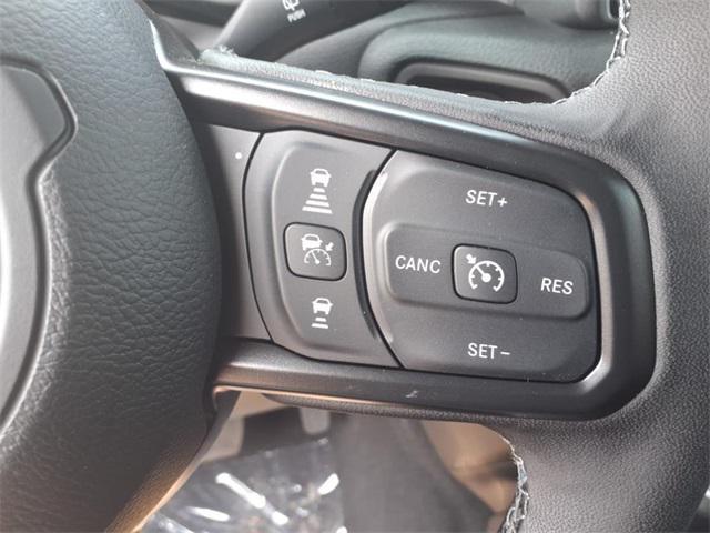 new 2025 Jeep Wrangler car, priced at $48,936